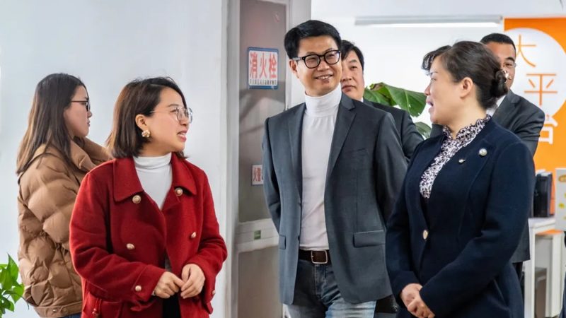媒介投放采购：如何精准把握行业脉搏？**