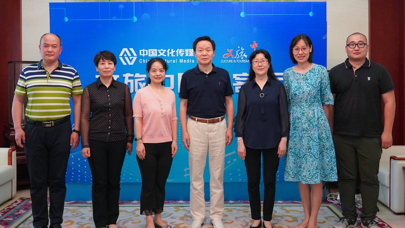 影视后期剪辑软件：易用性与功能性的平衡之道