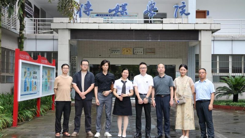 美妆直播代运营与传统代运营：一场直播，两种运营策略